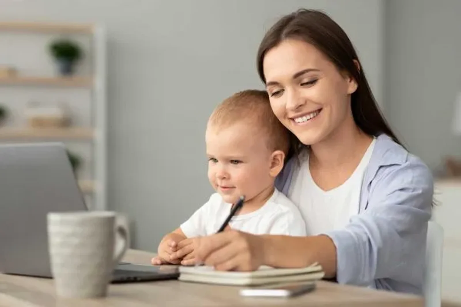 6 Success Tips to Balance Parenting AND College Studies