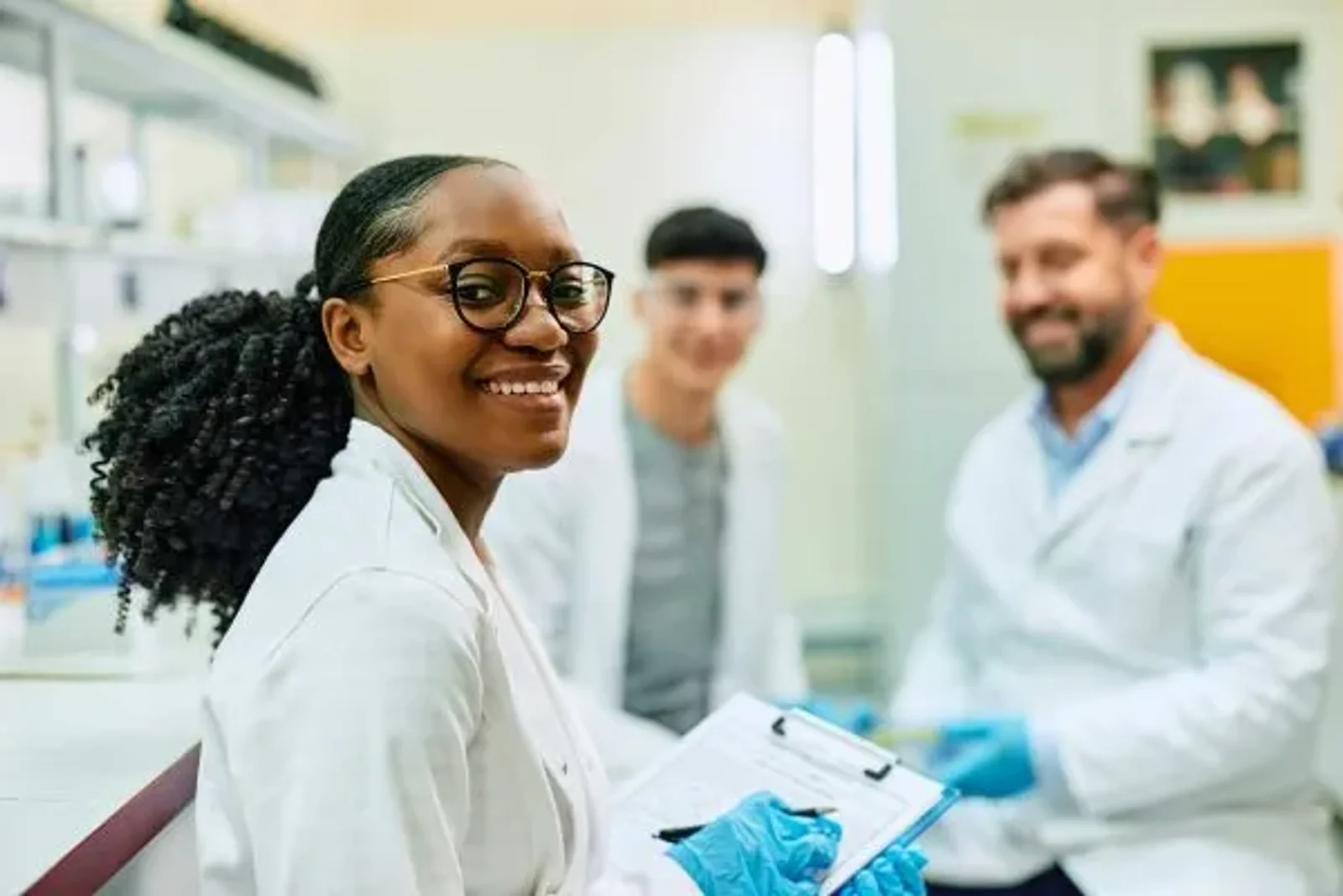 The Power of Medical Lab Technician Certification – All You Need to Know