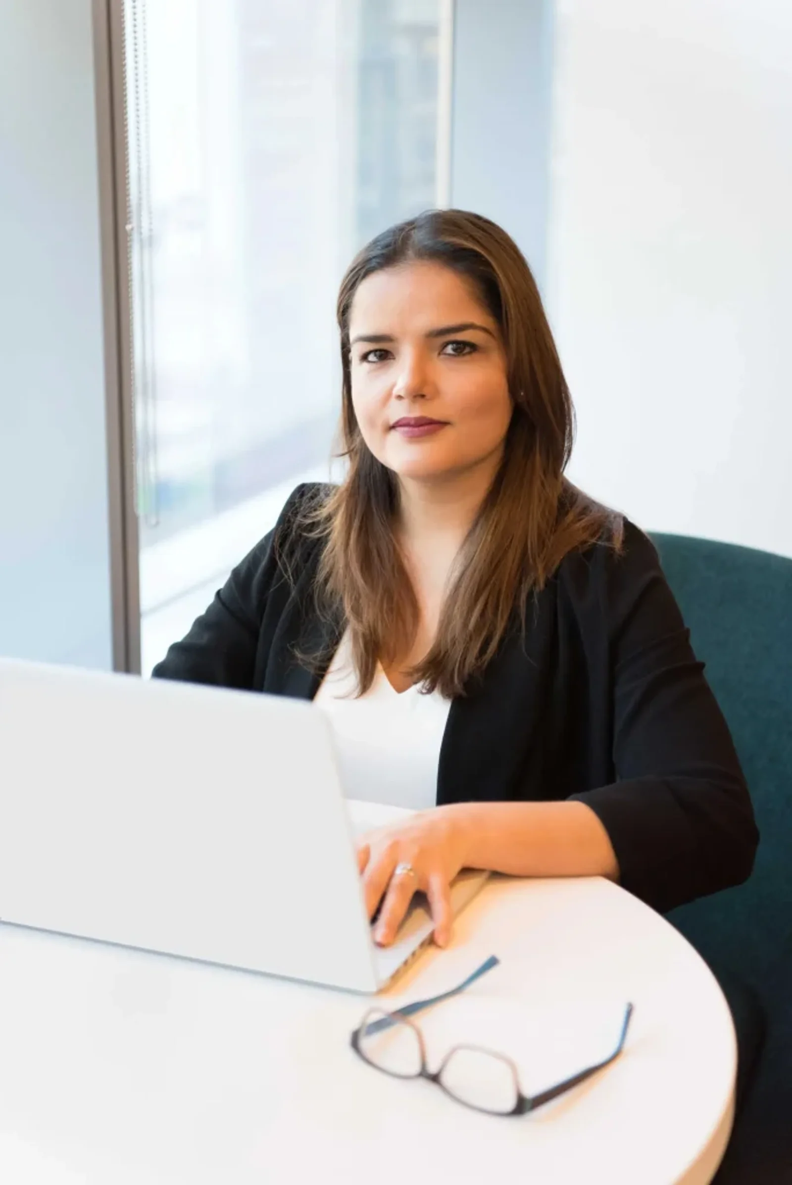 Email Management Tips for Busy Business Administrators