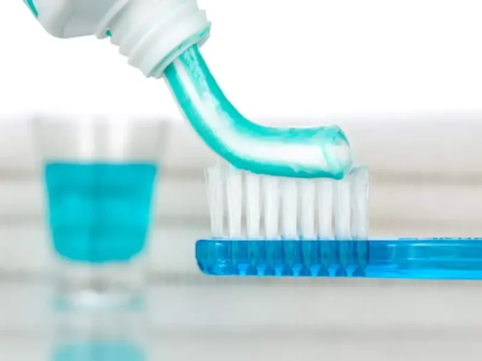 A Quick Guide About Toothpaste for Dental Assistant Students