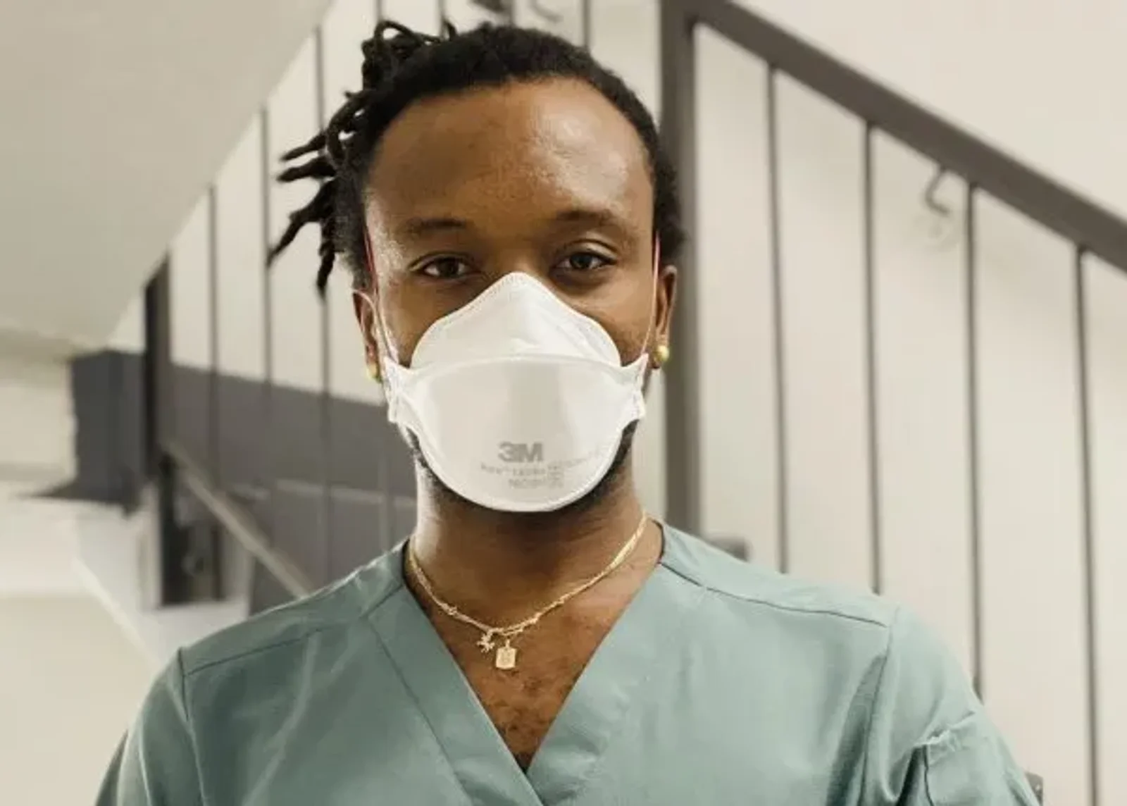 From Makeup Artist to PSW: Bright’s Transformational Journey