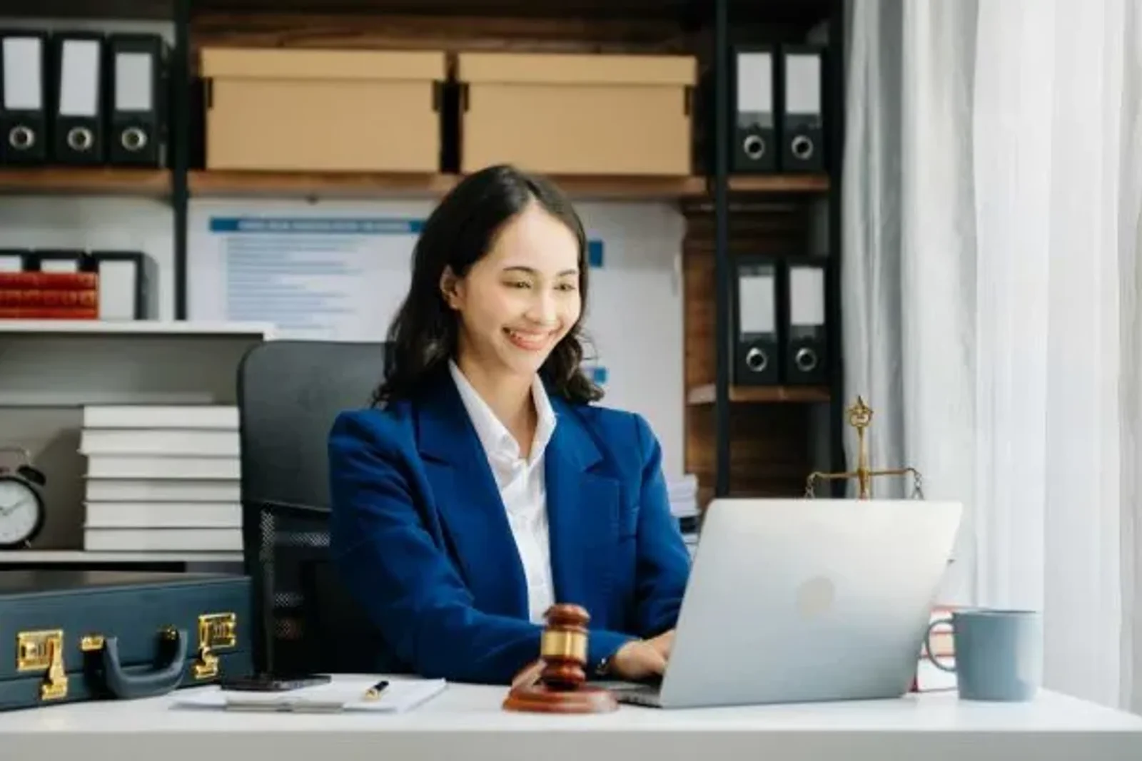 Paralegal Specializations: Which Legal Field Is Right for You?