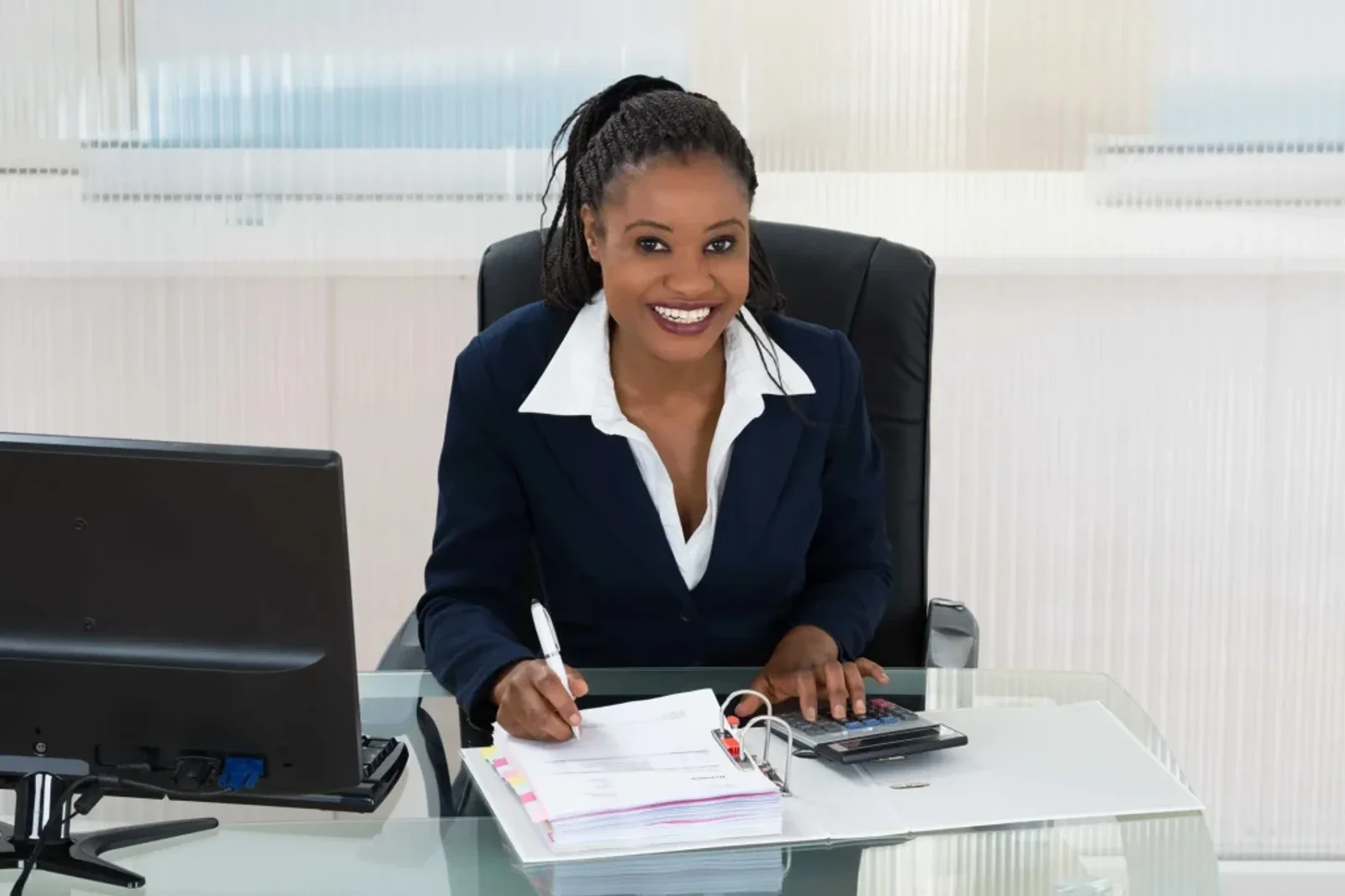 3 Ways Our Accounting Course Can Help You Land Your Dream Job