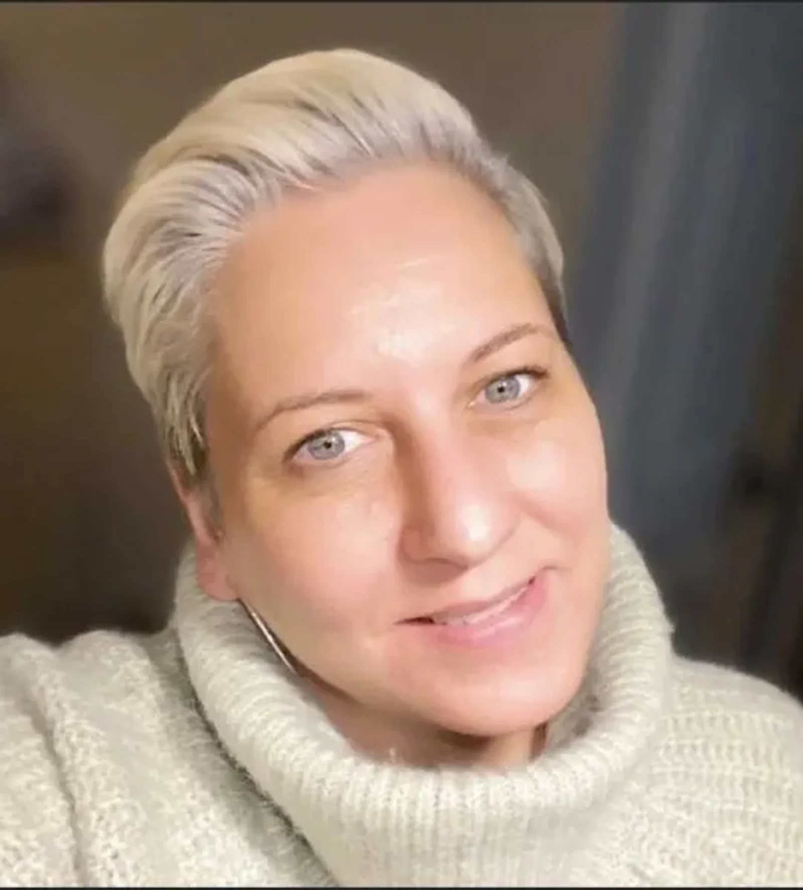 Changing Career After 28 Years in the Hair Industry: Ilona’s Journey