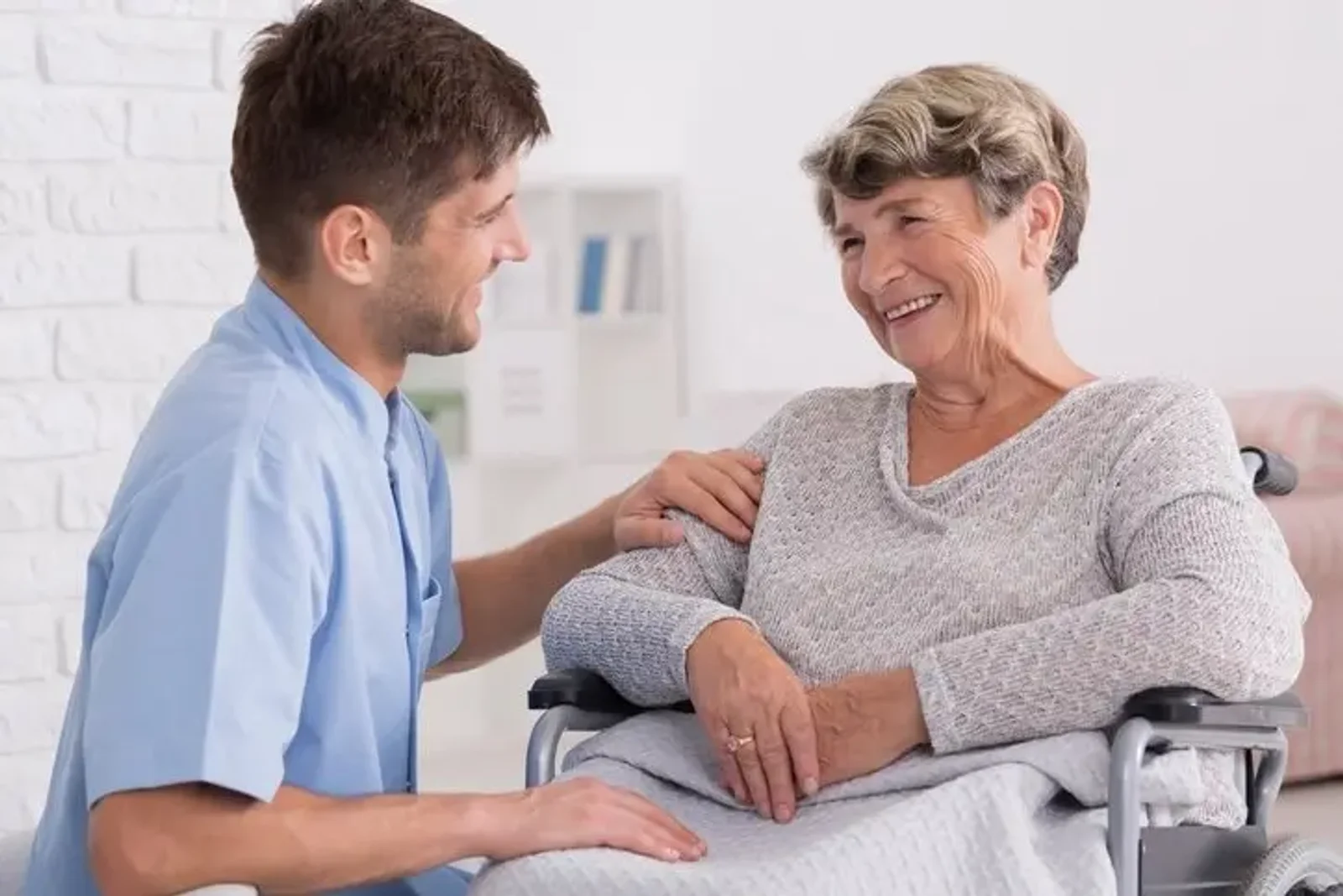 The Impact of Hands-On Training When Studying to Become a PSW