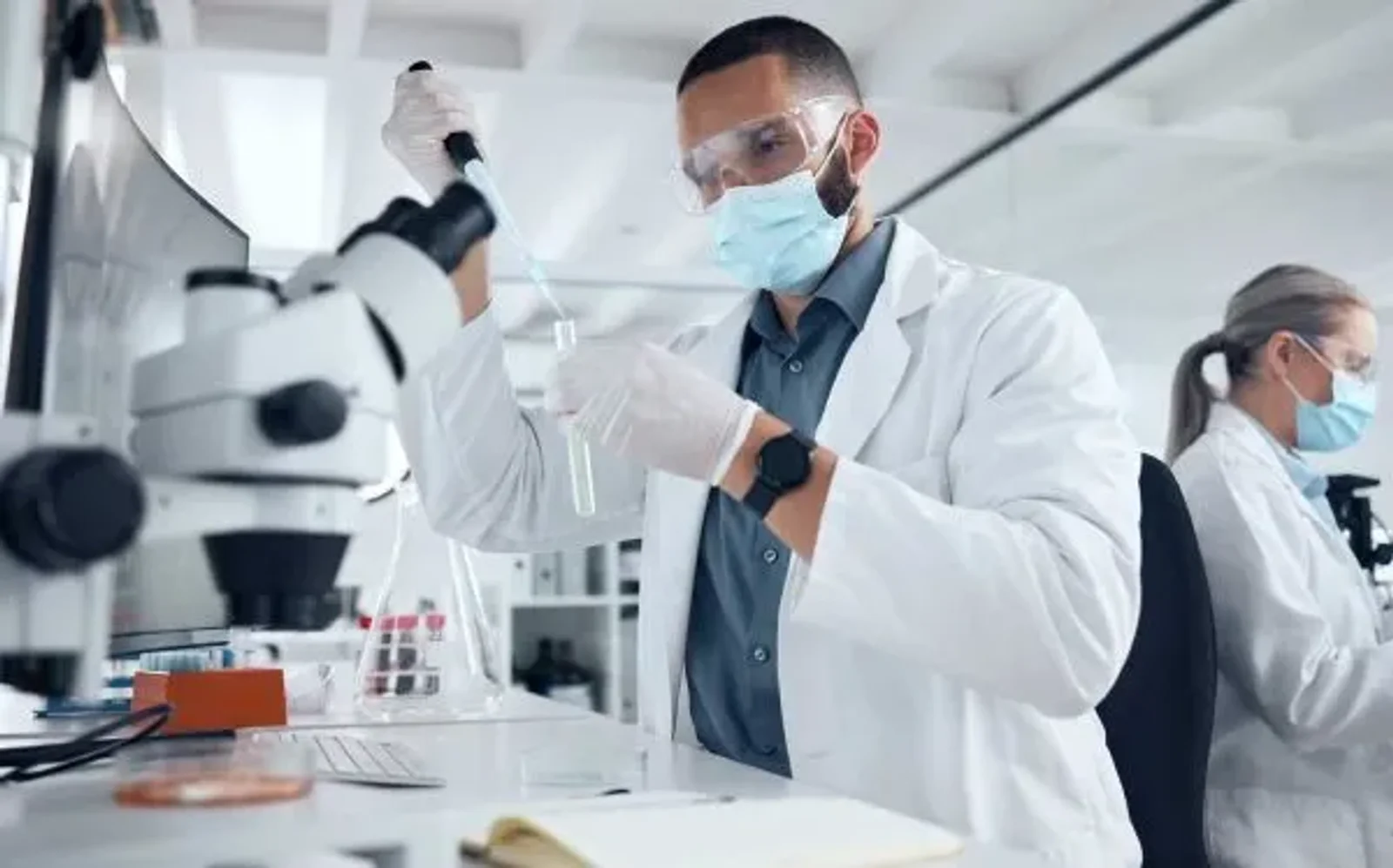 Anderson’s Medical Lab Tech Program Receives Accreditation – Boosting Credibility for Graduates