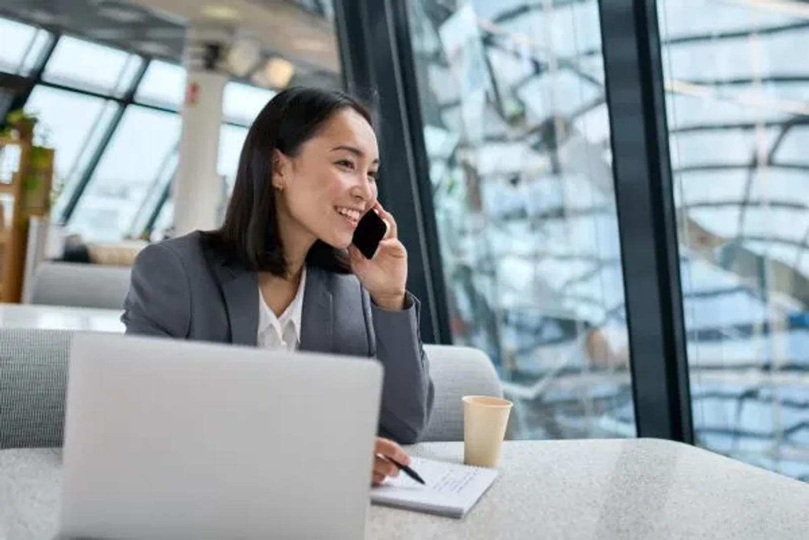 Effective Communication in Business: In Theory & Practice