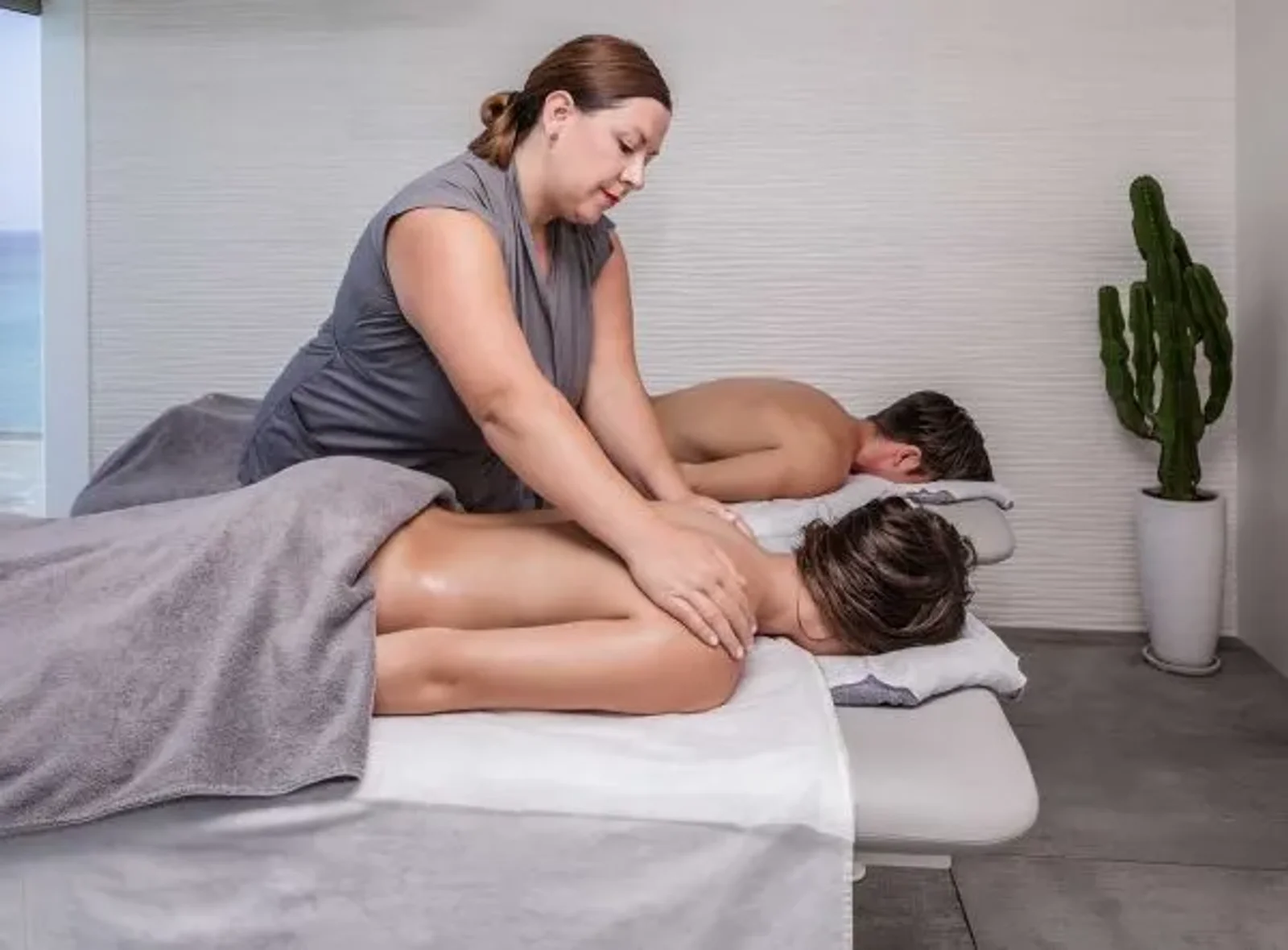 Top Practice Settings for Registered Massage Therapist Graduates