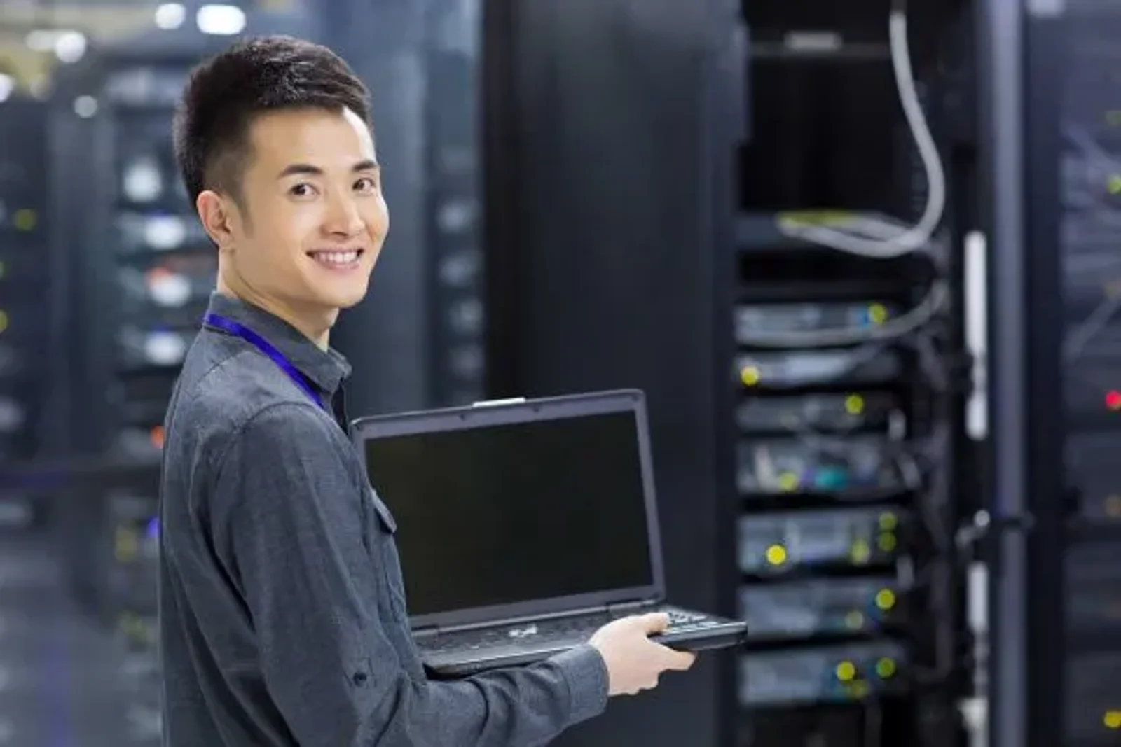 7 Stellar Reasons to Launch into an IT Career