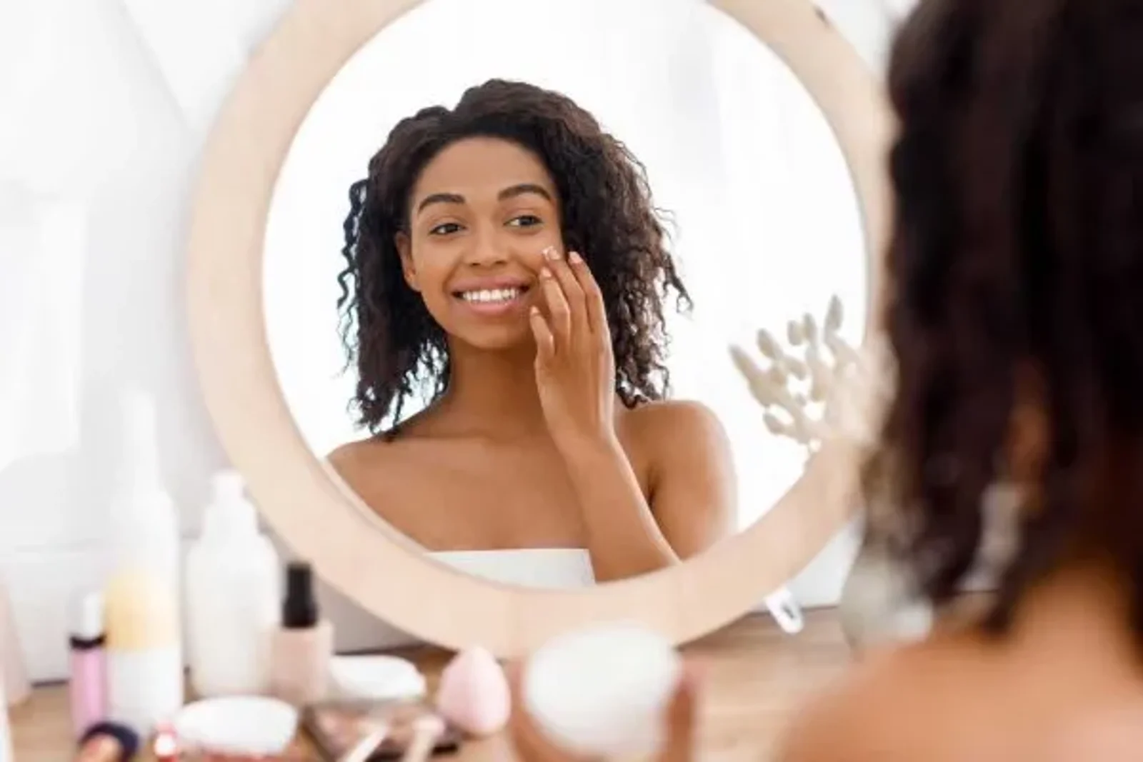 A Client Skincare Guide for Medical Esthetics Professionals
