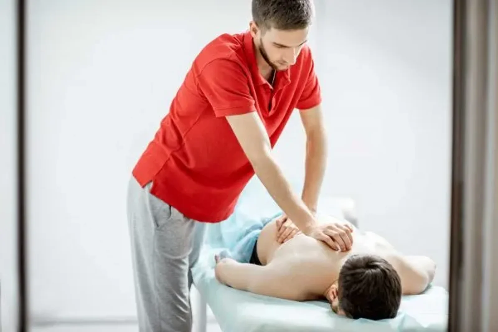 Top 5 Reasons to Become a Massage Therapist