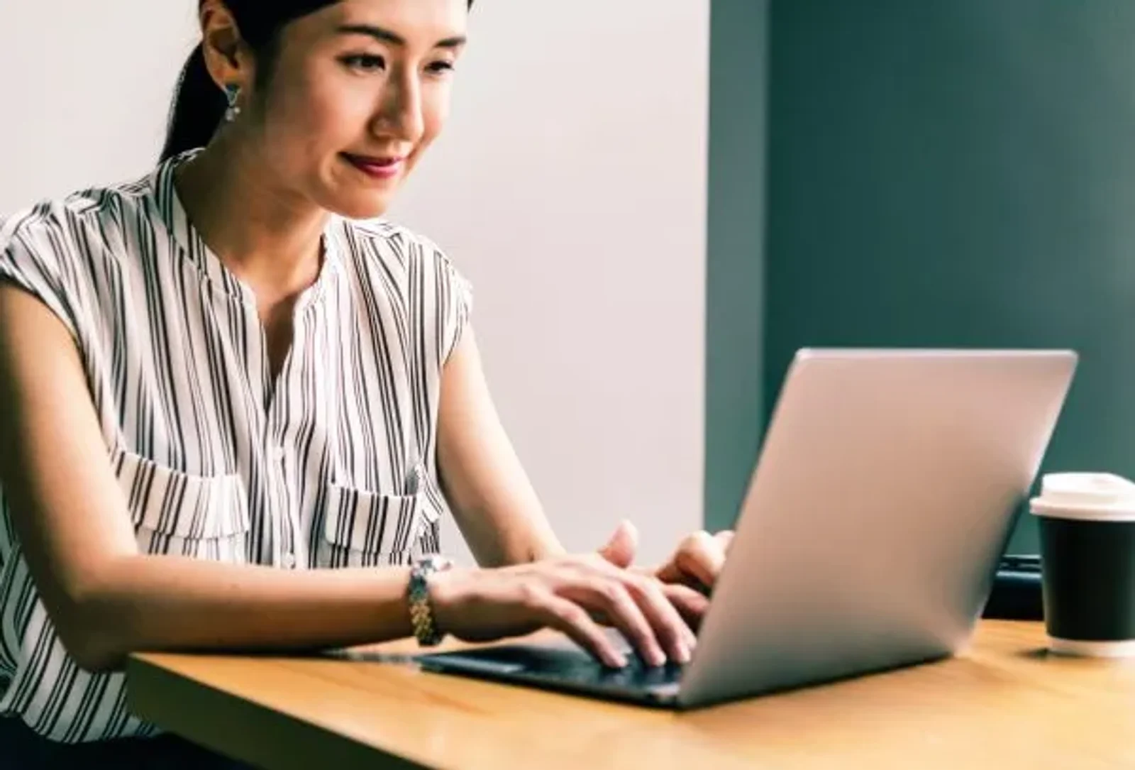 Essential Skills You Need to Succeed as a Business Administrator